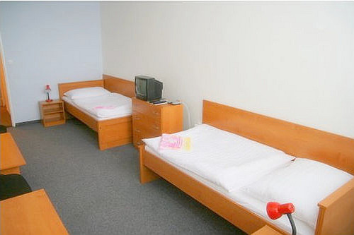 Economy room